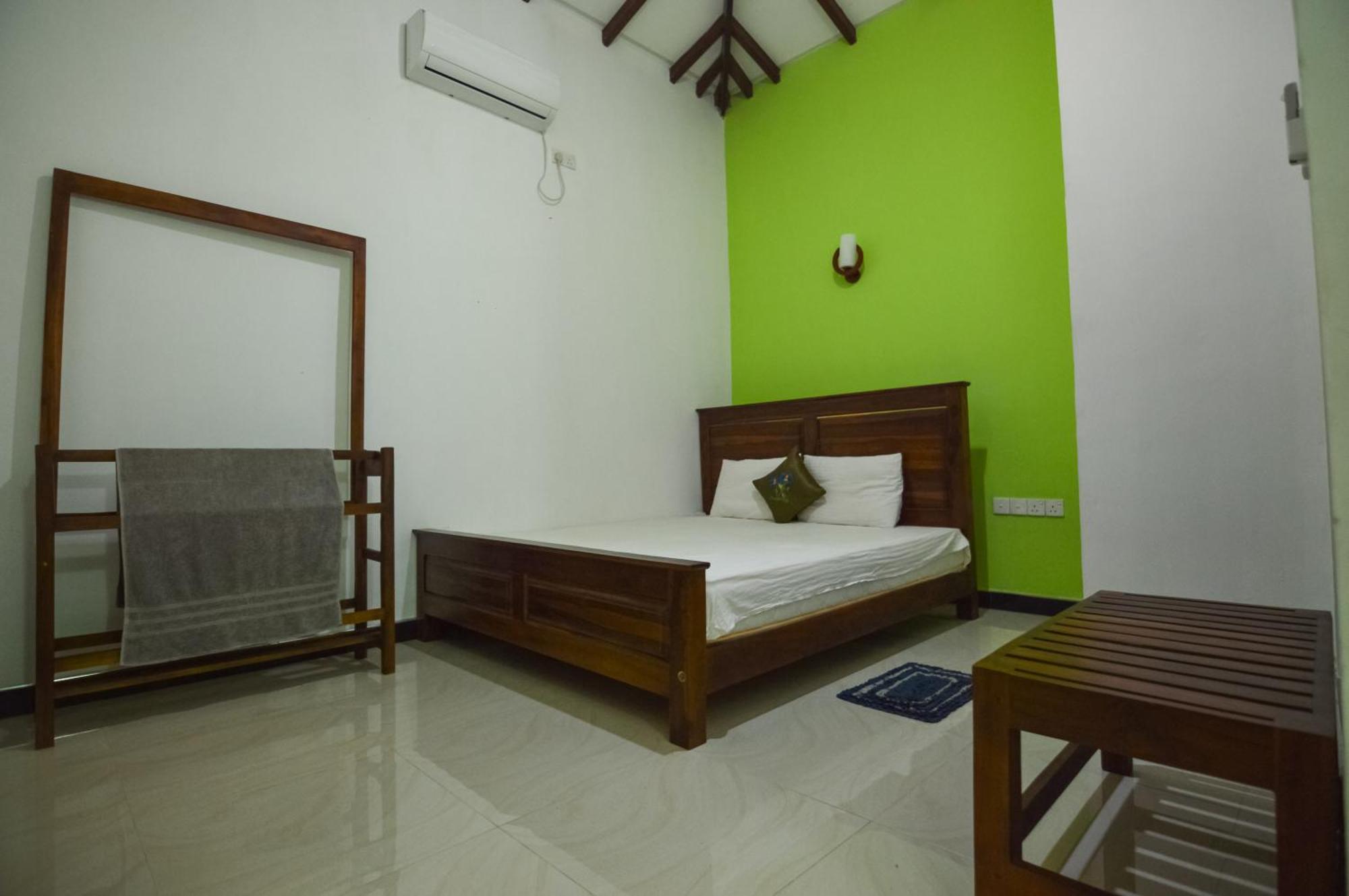 Binara Home Stay Polonnaruwa Bagian luar foto