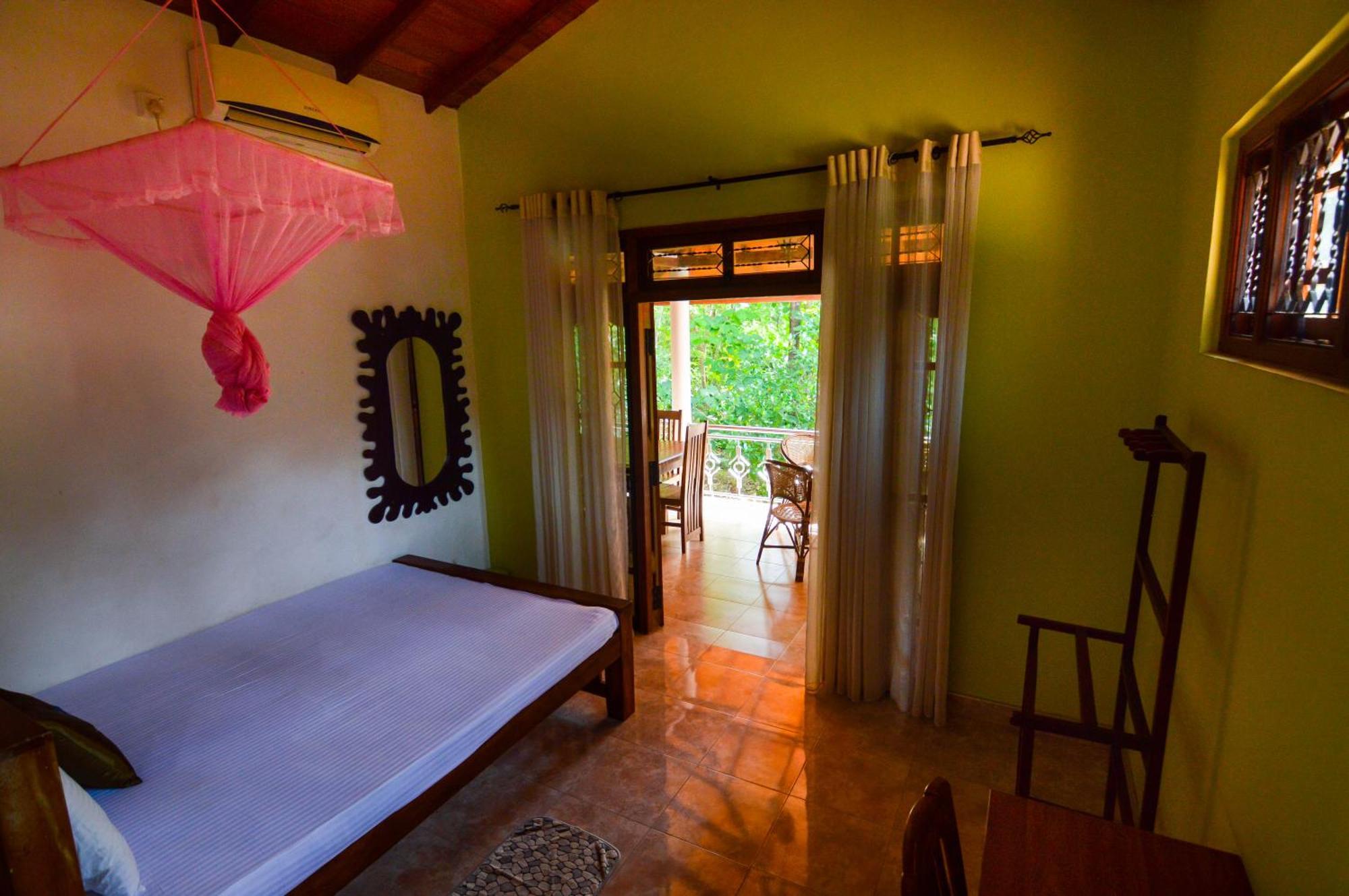 Binara Home Stay Polonnaruwa Bagian luar foto