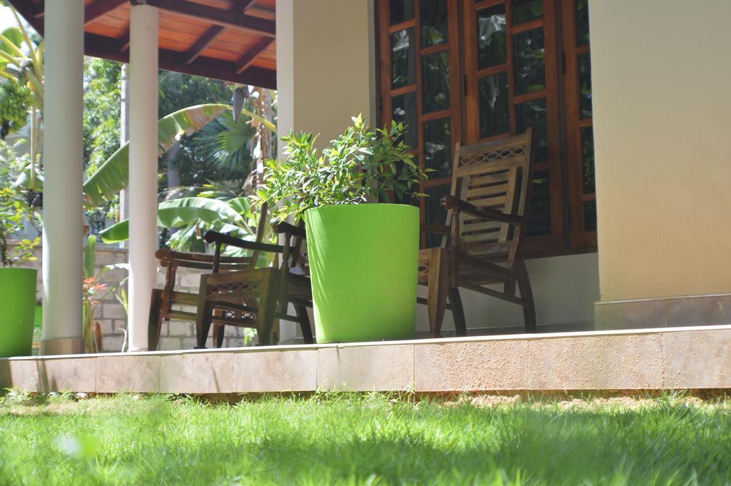Binara Home Stay Polonnaruwa Bagian luar foto