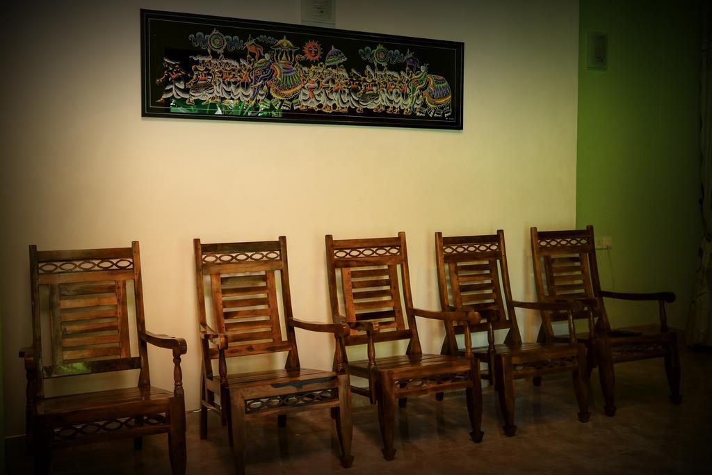 Binara Home Stay Polonnaruwa Bagian luar foto